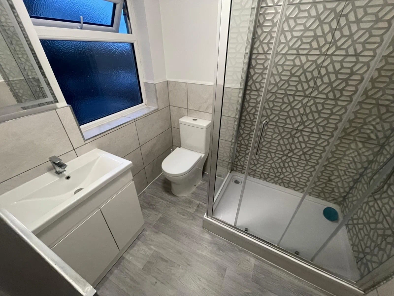 2 rooms left: professional house  Lees Hill Street NG2 4JW - Thumbnail 5